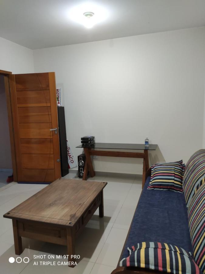 론드리나 Casa Aconchegante Perto Da Uel 빌라 외부 사진